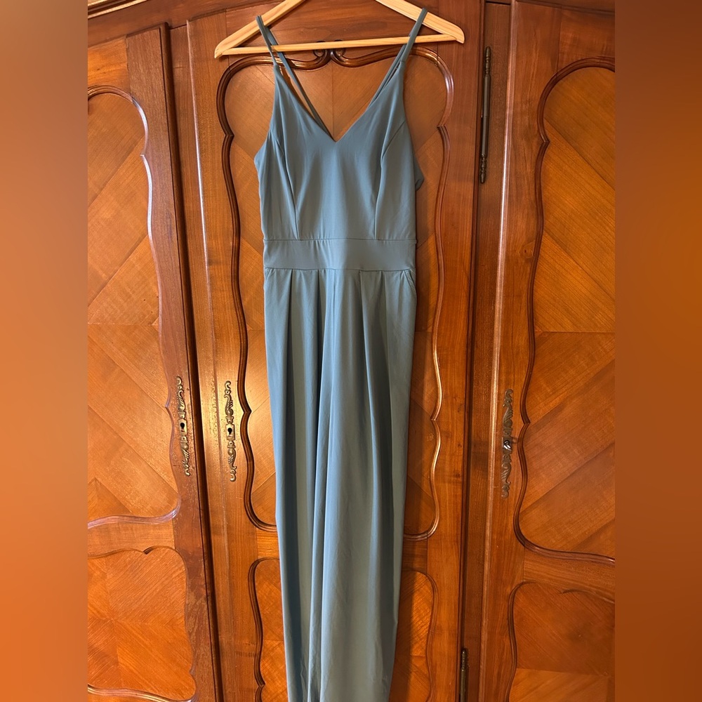 Never worn Halara Backless Zipper Wide Leg Quick Dry jumpsuit S